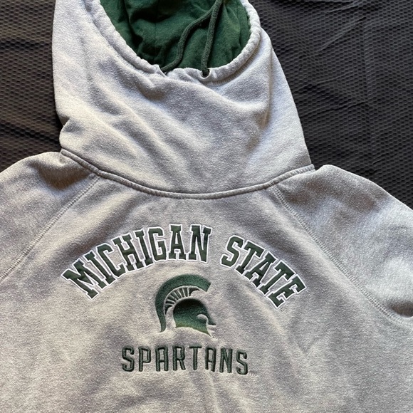 Michigan State pullover - Picture 2 of 4